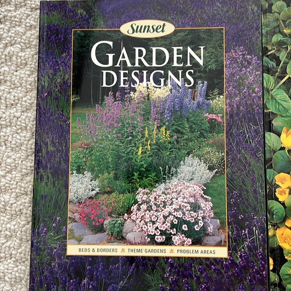 Set of 3 Sunset gardening books - Picture 2 of 8
